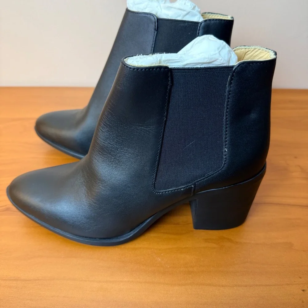 Nisolo Black Leather Heeled Chelsea Boots Pointed Toe Block Heel Size 8.5